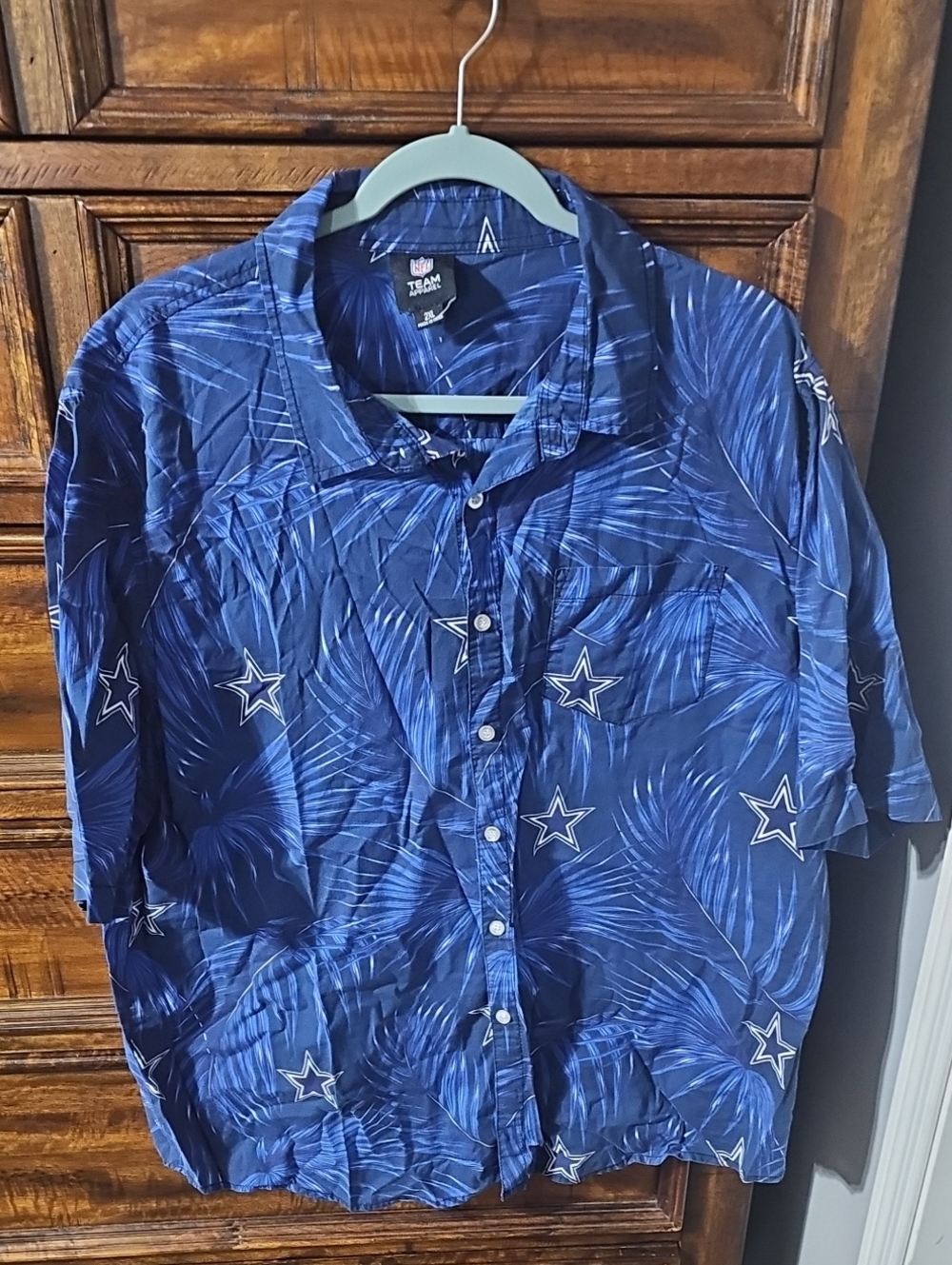 NFL Team Apparel Button Down Short Sleeve Top. Mens Sz 2XL